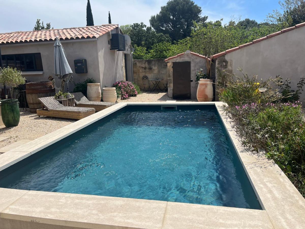Studio Dans Les Alpilles Apartment Fontvieille Exterior photo